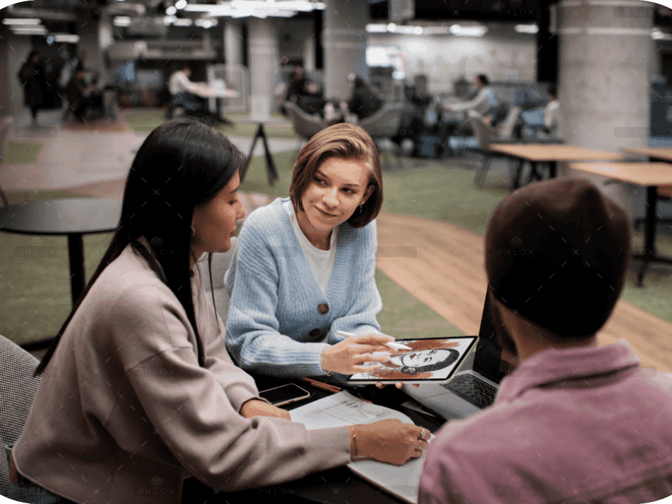 demo-attachment-816-team-working-together-project-3-7-1